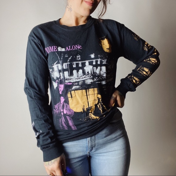 Gildan Tops - HOME ALONE Long Sleeve Graphic Tee I Hope I Never See Any of You Jerks Again Sm